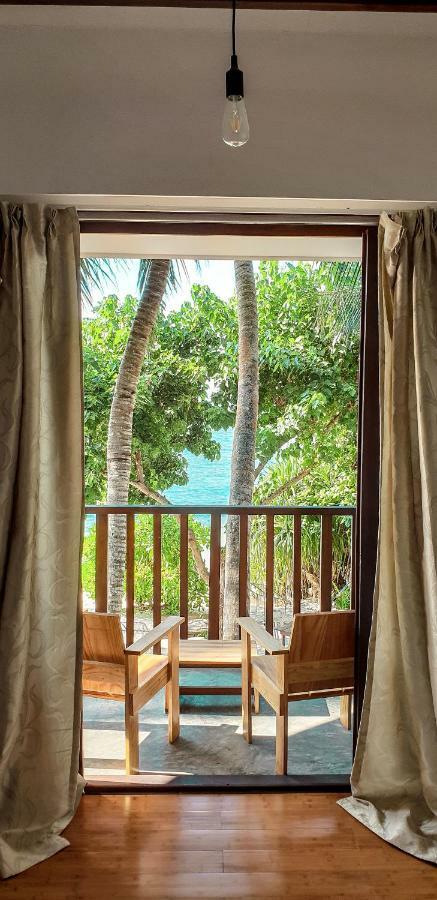 Thundi Sea View Hotel Fulidhoo Exterior photo